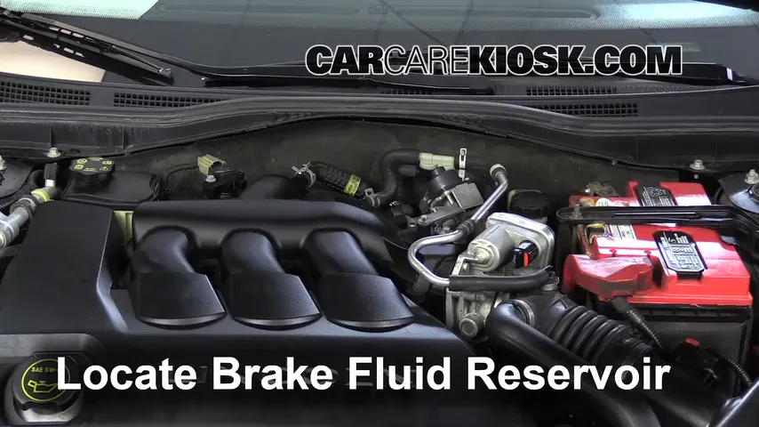 2006 Lincoln Zephyr 3.0L V6 Brake Fluid